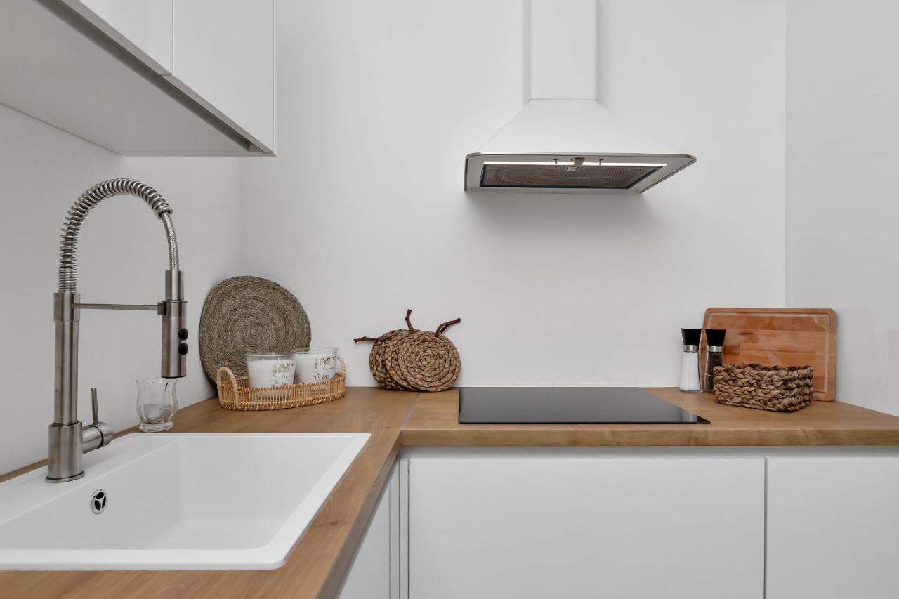 מאקרסקה Apartment Lotte With Private Pool In The City Center! מראה חיצוני תמונה
